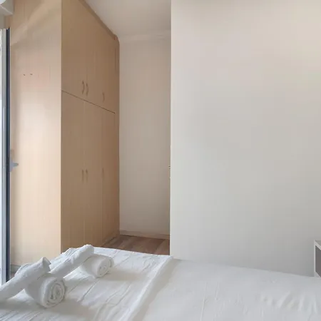 Almyra Residences * Ligia